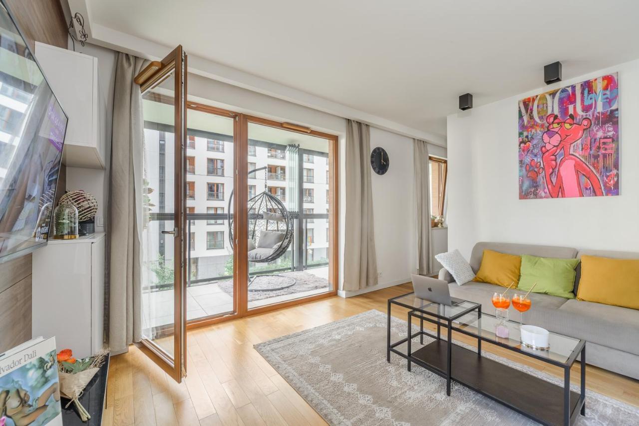 Modern Apartments With Access To The Pool Near Rondo Daszynskiego Station Warschau Exterior foto